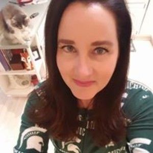 Meet your Posher, Posh